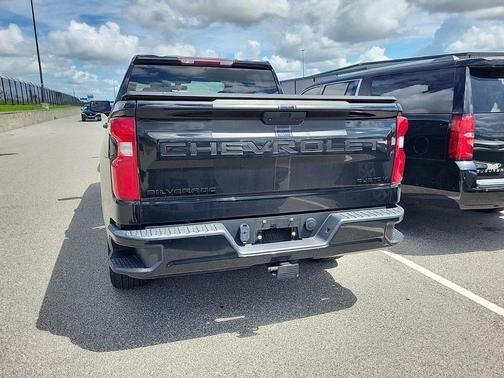 2022 Chevrolet Silverado 1500 Limited Custom