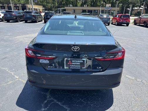 UNDERGROUND 2025 Toyota Camry LE