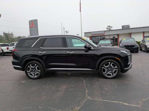 Black 2024 Hyundai PALISADE SEL