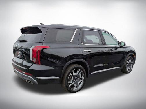 Black 2024 Hyundai PALISADE SEL