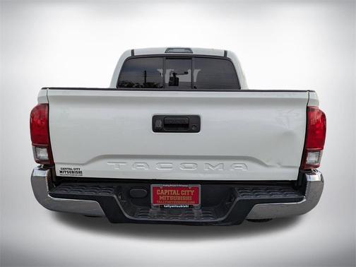 2022 Toyota Tacoma SR5