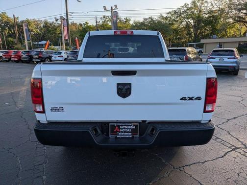 Bright White Clearcoat 2024 RAM 1500 Classic Tradesman