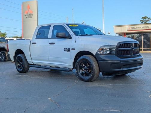 Bright White Clearcoat 2024 RAM 1500 Classic Tradesman