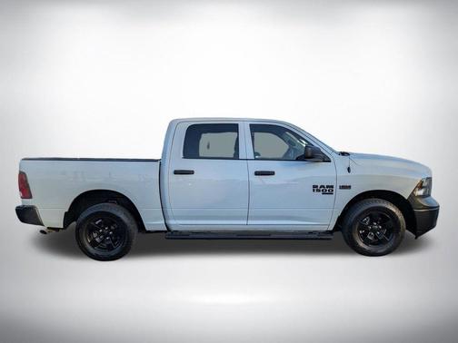 Bright White Clearcoat 2024 RAM 1500 Classic Tradesman