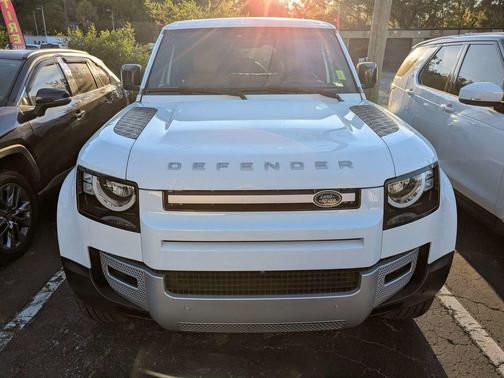 Fuji White 2023 Land Rover Defender 110 S