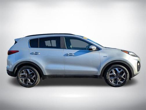 2020 Kia Sportage EX