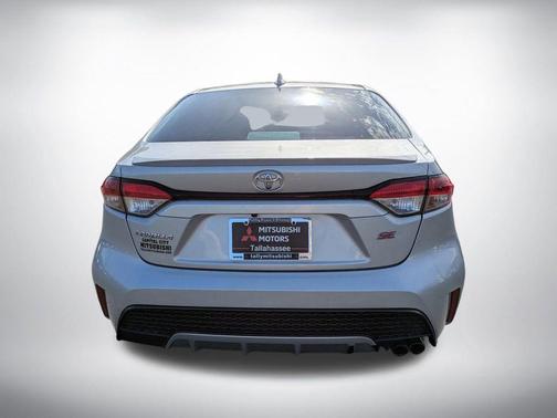 Classic Silver 2020 Toyota Corolla SE