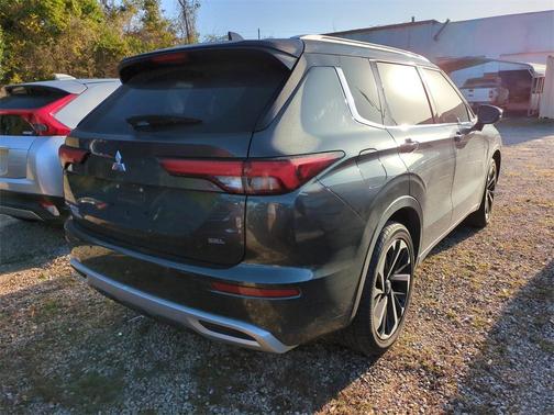2024 Mitsubishi Outlander SEL