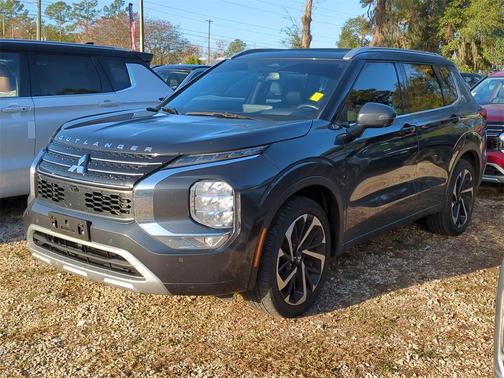 2024 Mitsubishi Outlander SEL