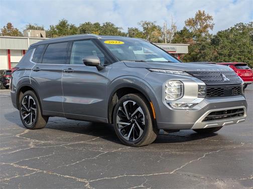 2022 Mitsubishi Outlander SEL