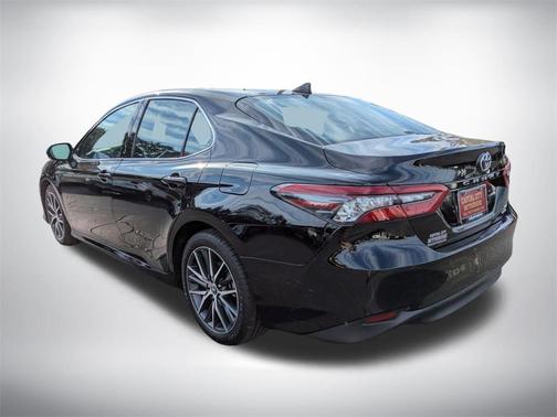 2023 Toyota Camry XLE