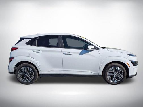 Lunar White 2023 Hyundai KONA EV SE