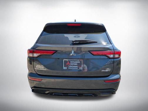 Gray 2025 Mitsubishi Outlander PHEV SEL EDITION