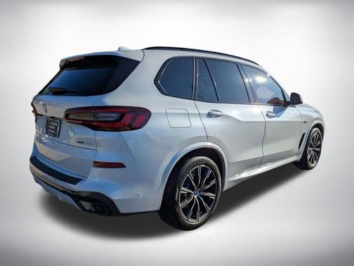 2023 BMW X5 PHEV xDrive45e