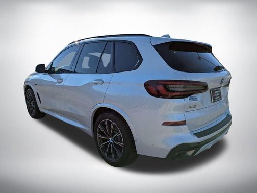 2023 BMW X5 PHEV xDrive45e