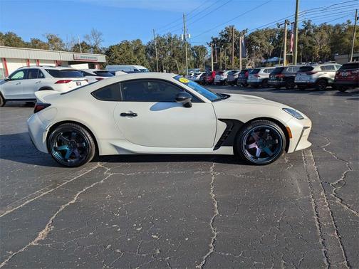 2022 Toyota GR86 Premium