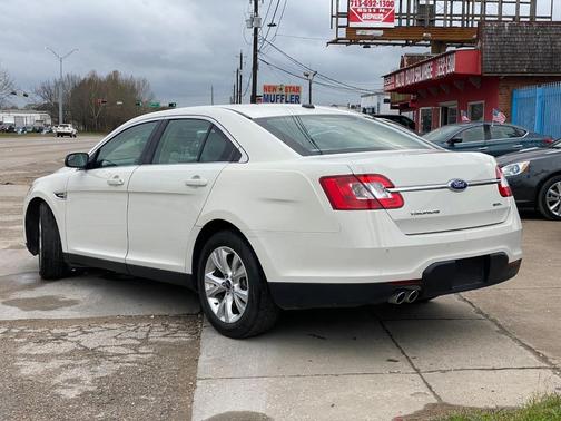 2012 Ford Taurus SEL