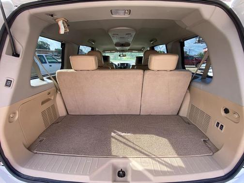 2015 Nissan Armada Platinum