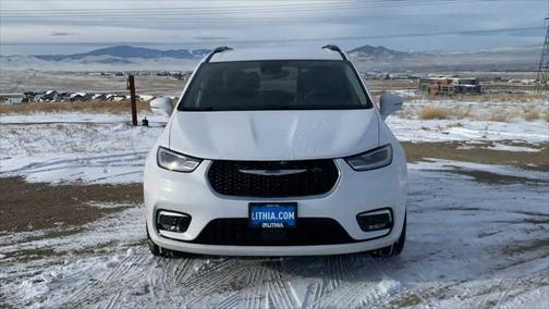 2022 Chrysler Pacifica Touring L AWD