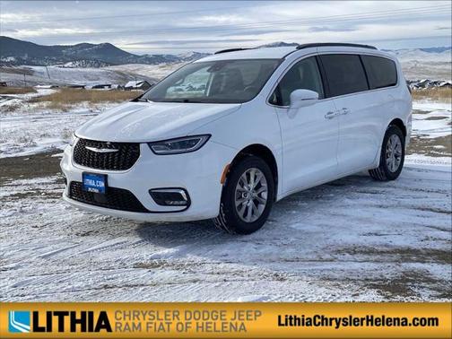 2022 Chrysler Pacifica Touring L AWD