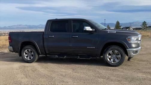 2019 RAM 1500 Laramie Crew Cab 4x4 57' Box