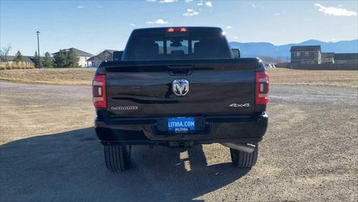 2023 RAM 3500 Laramie Crew Cab 4x4 64' Box