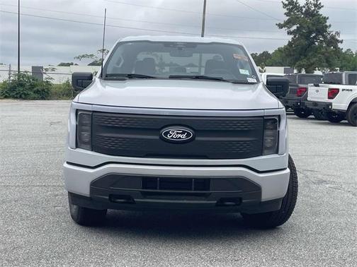 2025 Ford F-150 Lightning XLT