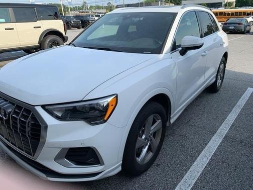 2020 Audi Q3 45 Premium