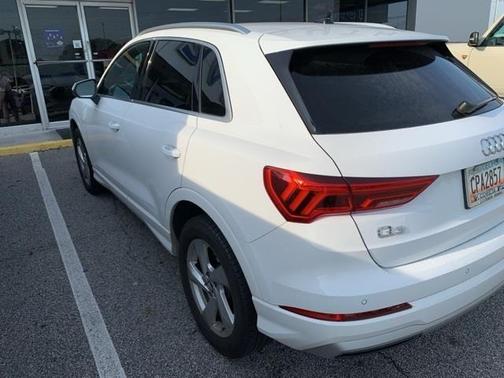2020 Audi Q3 45 Premium