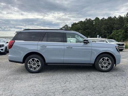 Gray Metallic 2026 Ford Expedition Active