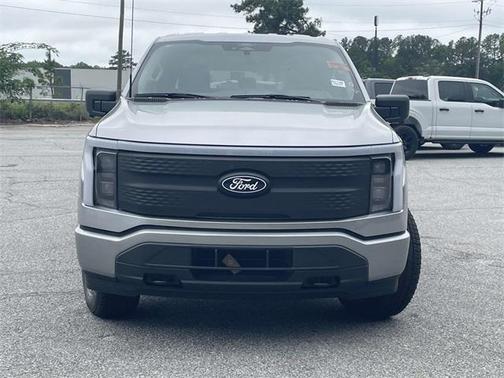 2025 Ford F-150 Lightning XLT