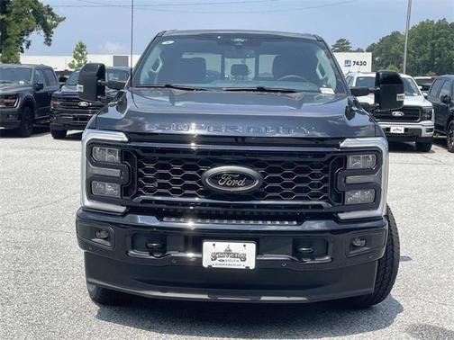 2025 Ford F-350 Lariat Super Duty