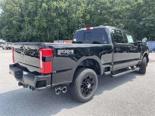2025 Ford F-350 Lariat Super Duty