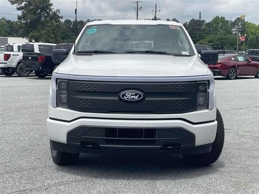 2025 Ford F-150 Lightning XLT
