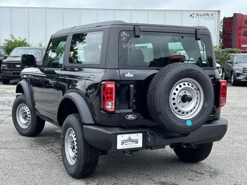 Shadow Black 2026 Ford Bronco Base