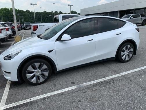 2022 Tesla Model Y Long Range