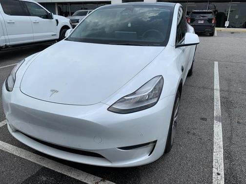 2022 Tesla Model Y Long Range