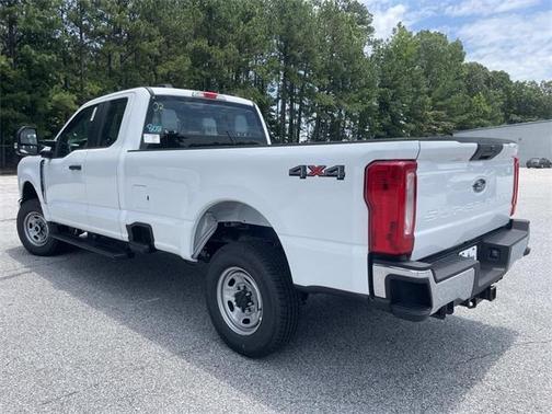 2025 Ford F-250 XL