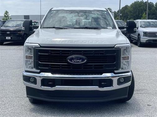 2025 Ford F-250 XL