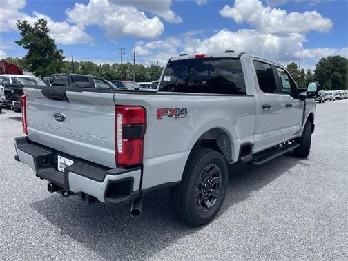 2025 Ford F-250 XL