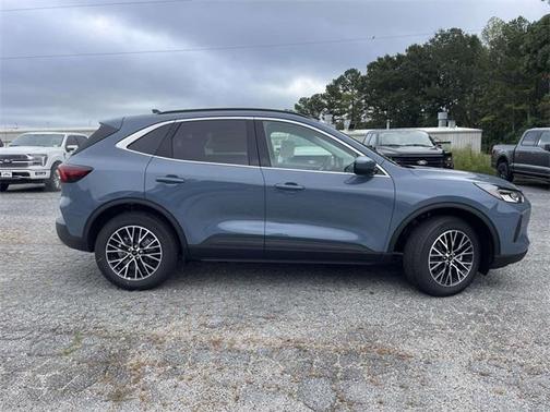 2026 Ford Escape Base