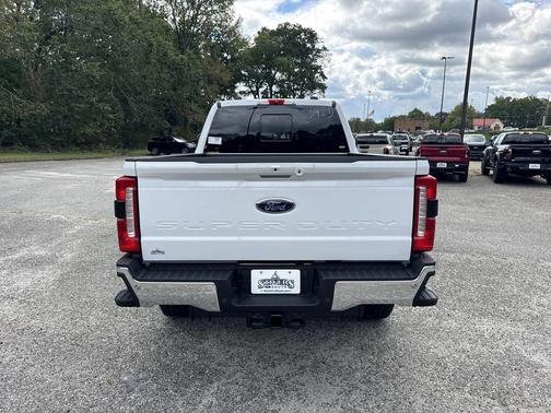 2026 Ford F-350 Lariat Super Duty