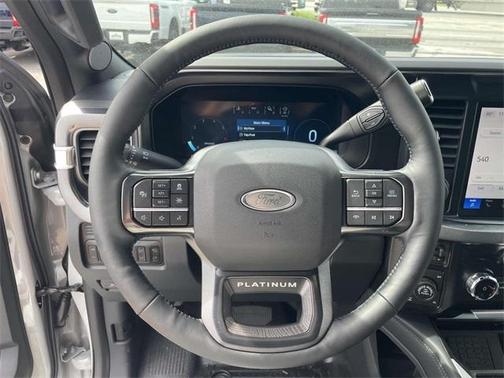 2025 Ford F-250 Platinum