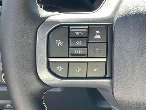 2025 Ford F-350 Lariat Super Duty