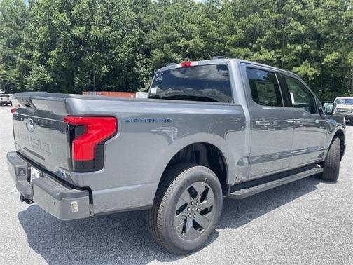 2025 Ford F-150 Lightning Flash