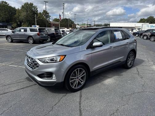 2021 Ford Edge Titanium