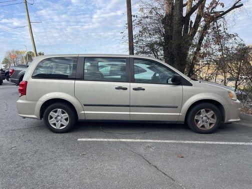 2013 Dodge Grand Caravan SE