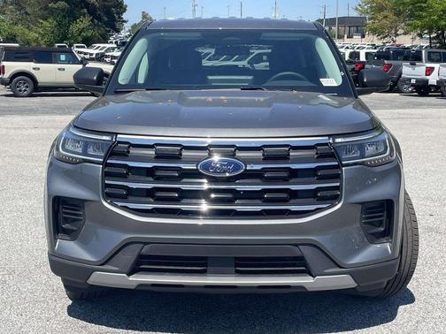 Gray Metallic 2026 Ford Explorer Active