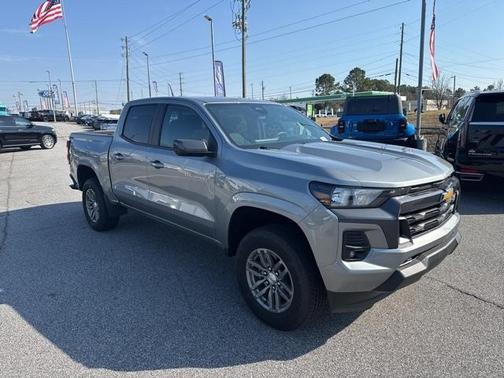 2024 Chevrolet Colorado LT