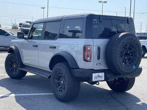 Avalanche 2026 Ford Bronco Outer Banks